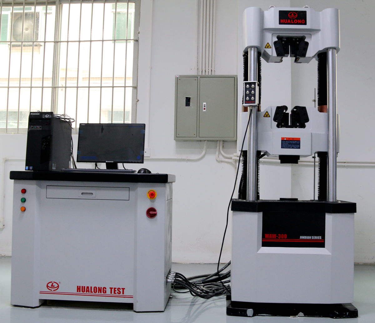 300kN万能试验机